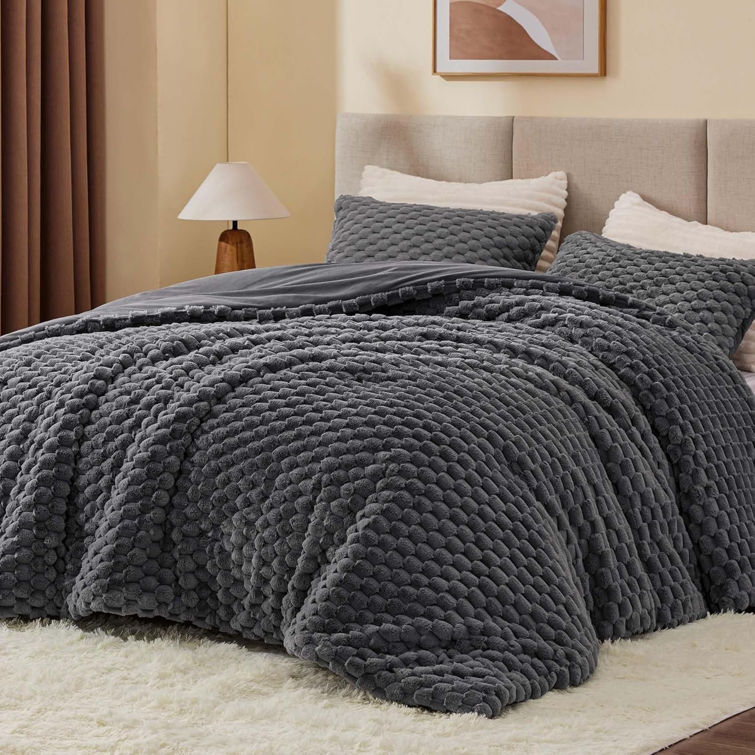 BEDELITE Fluffy Queen Comforter Set – Grey Fleece Soft Comforter for Queen Size Bed, Luxury Warm Bedding Set for Winter, Fuzzy Bed Set 3 Pieces (1 Comforter, 2 Pillowcases)