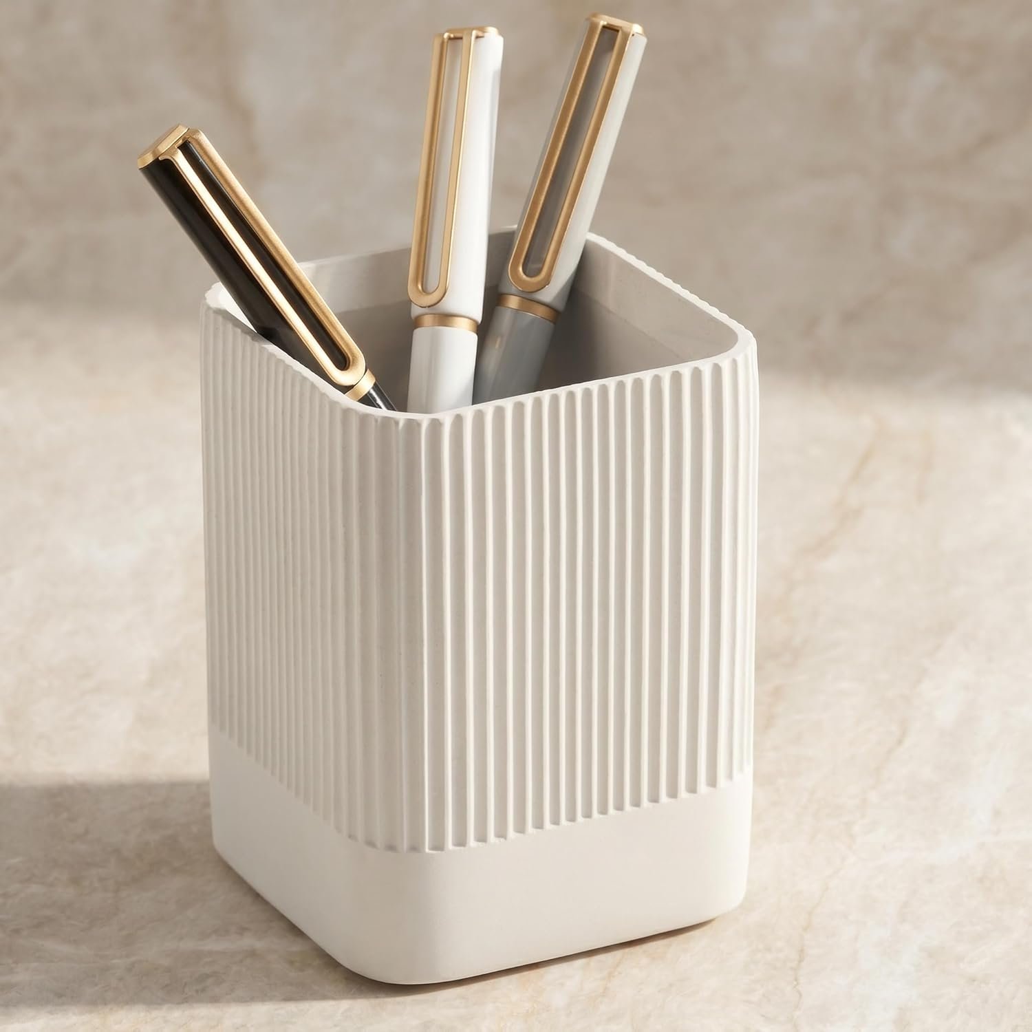 KIBAGA Aesthetic Pen Holder for Desk – Modern Concrete Pencil Holder – Cute and Functional Desk Organizer for Office Supplies – Stylish Office Decor Pen Cup