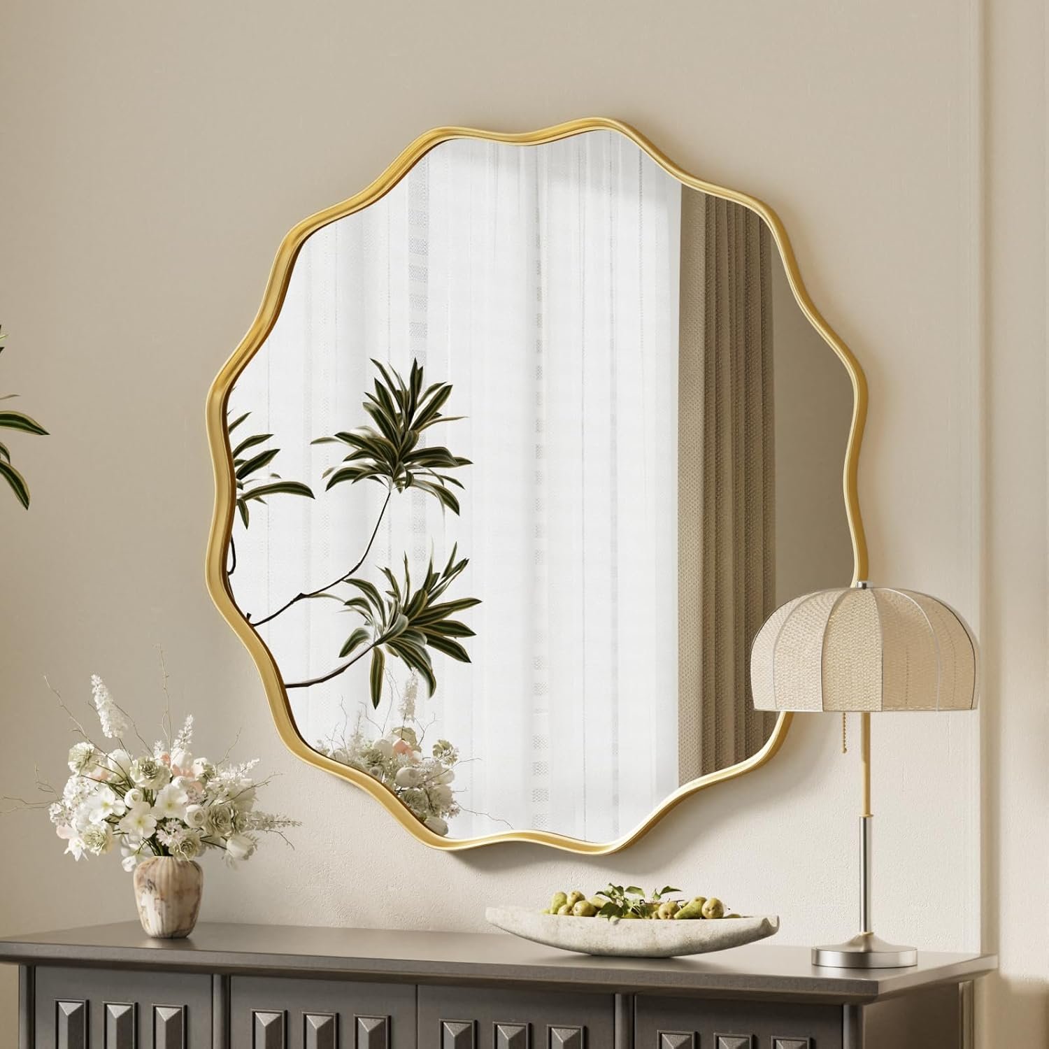 VooBang Gold Scalloped Circle Mirror, 24″ Wavy Edge Round Wall Mirror with Tempered Glass Textured Circular Metal Deep Frame, Hanging Leaning for Bathroom, Hallway, Entryway, Livng Room