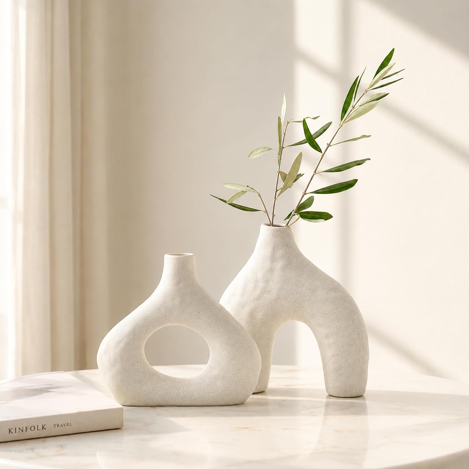 DOWAN Ceramic Vase Set of 2, 7.6″ Decorative Pampas Vase for Home Decor, Modern Farmhouse Pottery Vase for Living Room Coffee Table Kitchen Bedroom Desk Entryway Mantel Book Shelf, Soft White